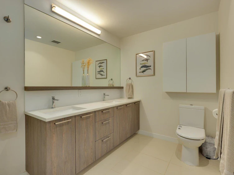 106-625 E 3rd Street, North Vancouver, BC, V7L 1G6 - 14