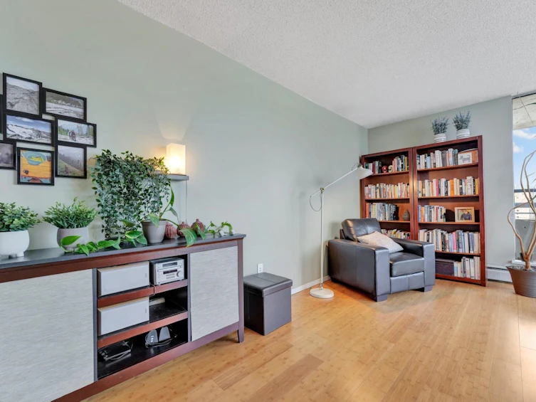 2206-3755 Bartlett Court, Burnaby, BC, V3J 7G7 - 3