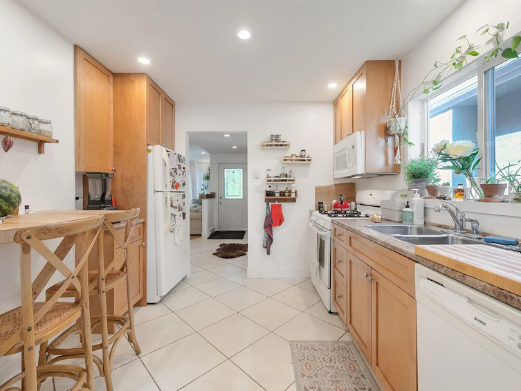 1847 Kitchener Street, Vancouver, BC, V5L 2W5 - 14