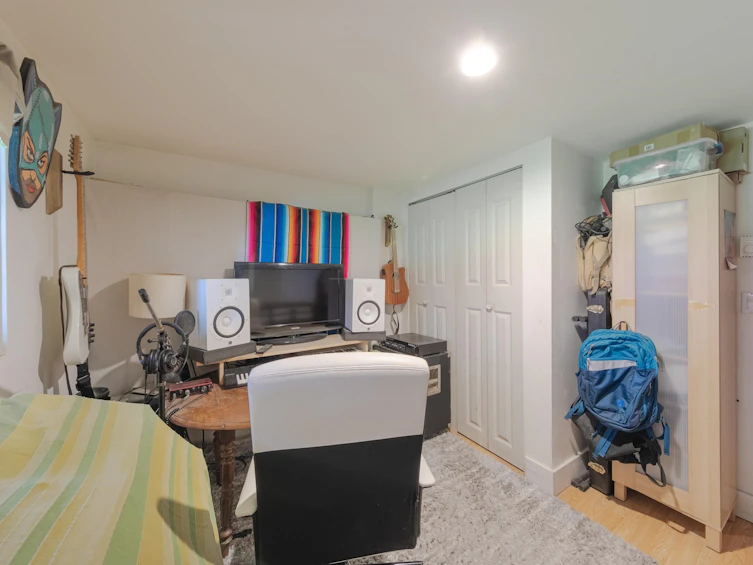 1847 Kitchener Street, Vancouver, BC, V5L 2W5 - 28