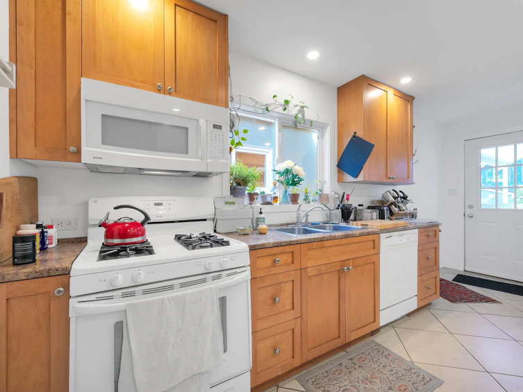 1847 Kitchener Street, Vancouver, BC, V5L 2W5 - 15
