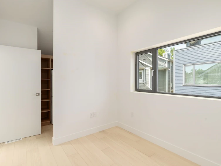 22 W 14th Avenue, Vancouver, BC - 12