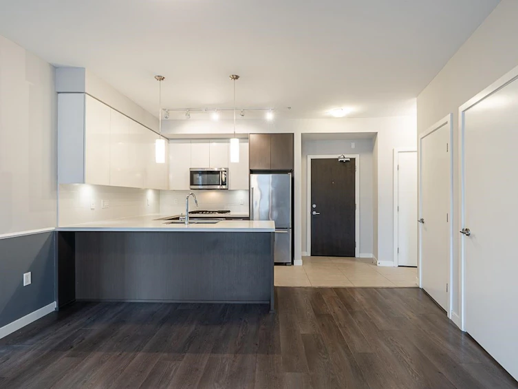 319-22 E Royal Avenue, New Westminster, BC, V3L 0H1 - 7