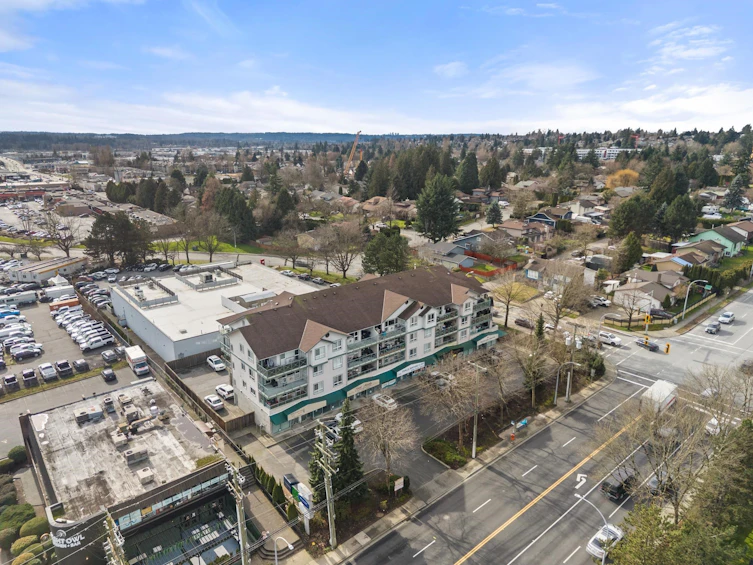 306-6390 196 Street, Surrey, BC, V2Y 1J2 - 2