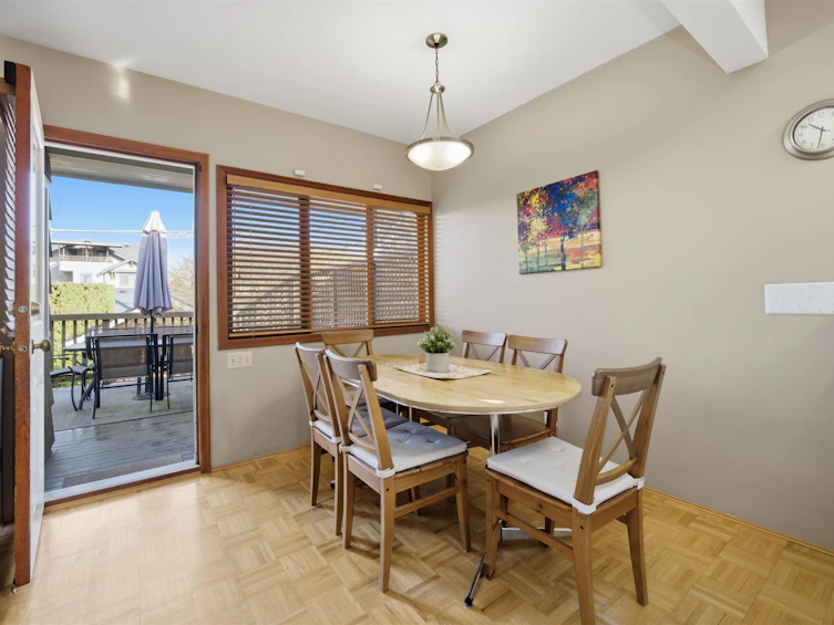 2865 W 30th Avenue, Vancouver, BC, V6L 1Z1 - 9