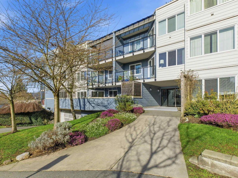 101 - 156 W 21st Street, North Vancouver BC V7M 1Y9