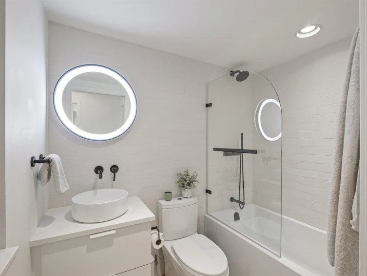 101-156 W 21st Street, North Vancouver, BC, V7M 1Y9 - 16