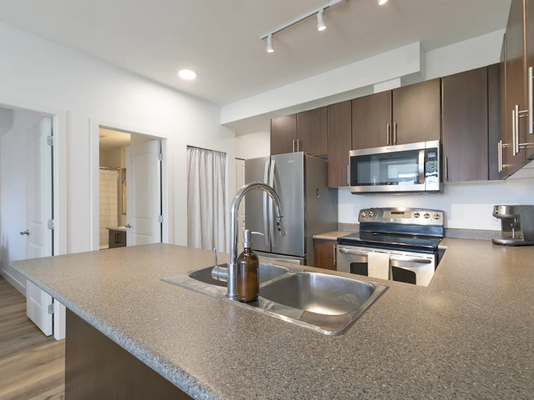206-688 E 17th Avenue, Vancouver, BC, V5V 0A8 - 9