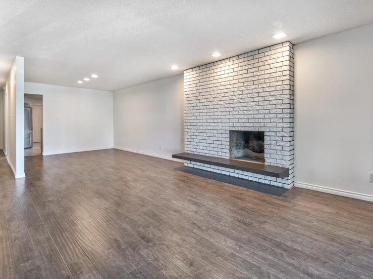 5842 Woodsworth Street, Burnaby, BC, V5G 1S7 - 3