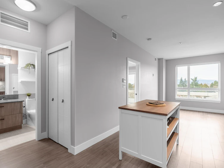405-6011 No. 1 Road, Richmond, BC, V7C 1T4 - 5