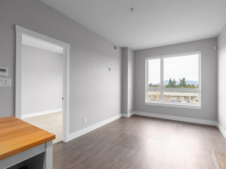 405-6011 No. 1 Road, Richmond, BC, V7C 1T4 - 4