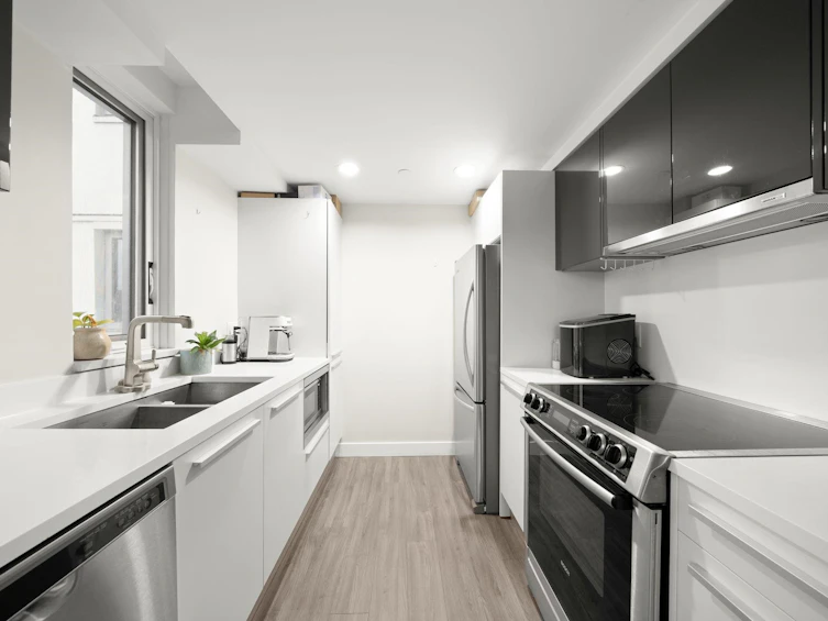 1002-1323 Homer Street, Vancouver, BC, V6B 5T1 - 12