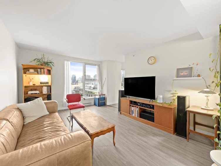 1002-1323 Homer Street, Vancouver, BC, V6B 5T1 - 3