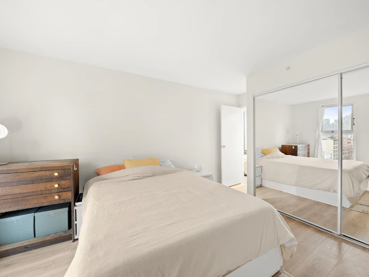 1002-1323 Homer Street, Vancouver, BC, V6B 5T1 - 17