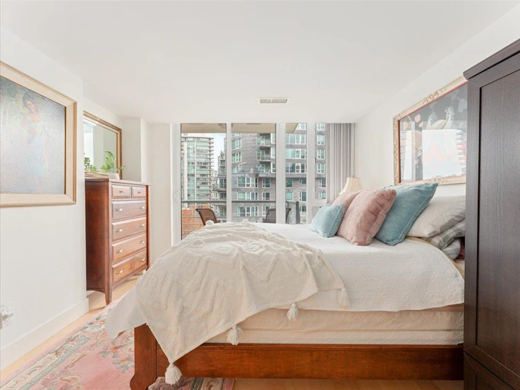 1008-590 Nicola Street, Vancouver, BC, V6G 3J8 - 14