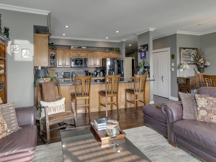 A214-33755 7th Avenue, Mission, BC, V2V 0A4 - 7