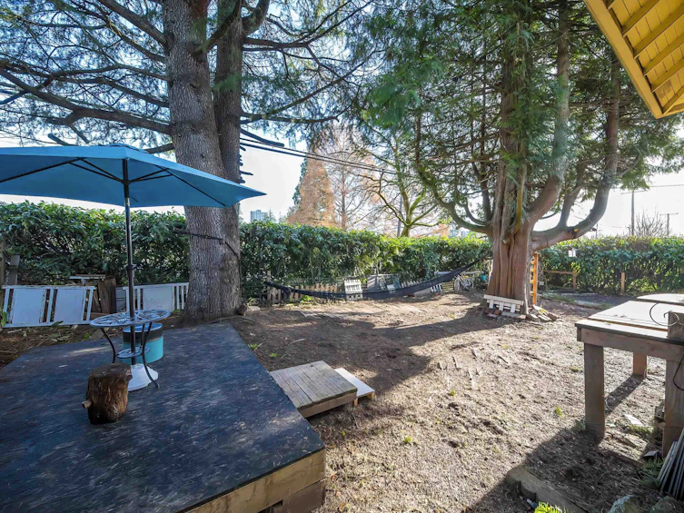 726 Tenth Street, New Westminster, BC, V3M 3Z9 - 29