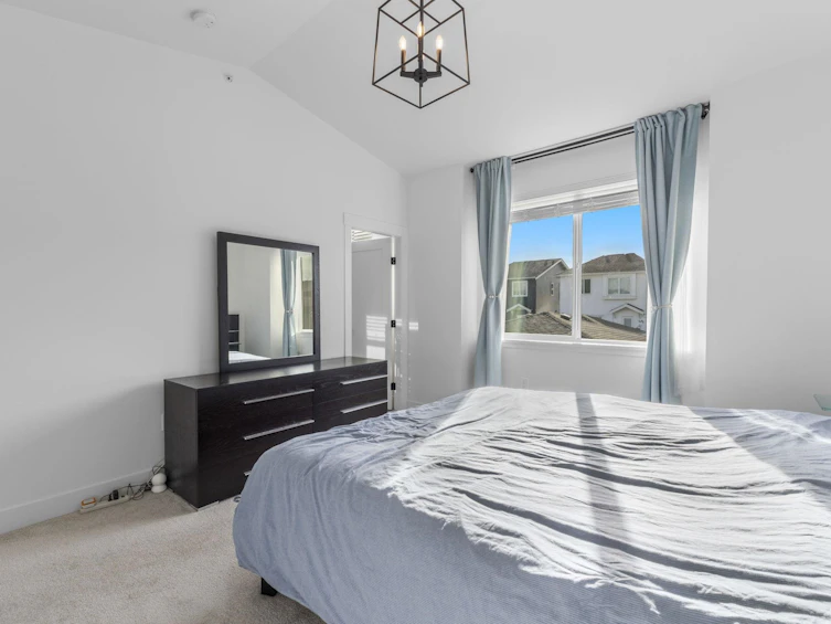 19656 75a Avenue, Langley, BC, V2Y 3T2 - 19