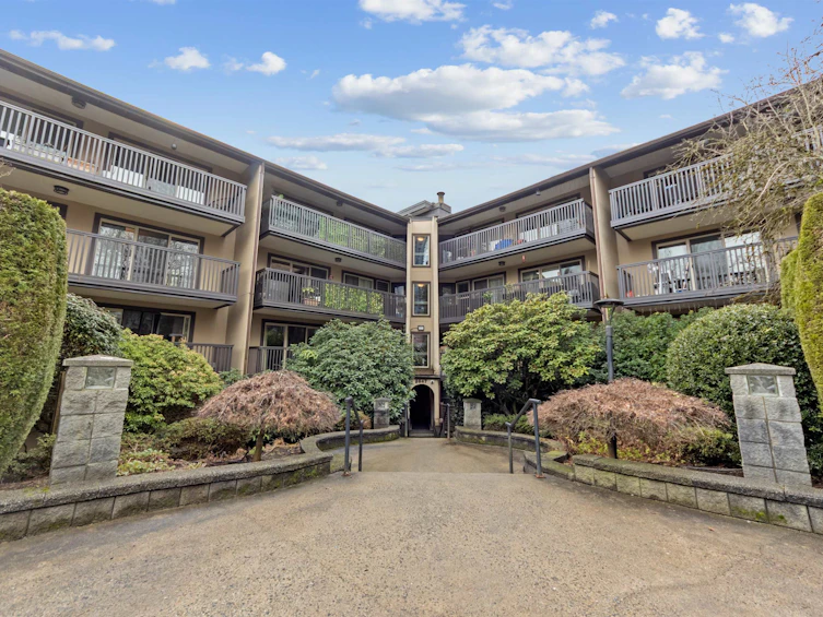 109-9847 Manchester Drive, Burnaby, BC, V3N 4P4 - 24