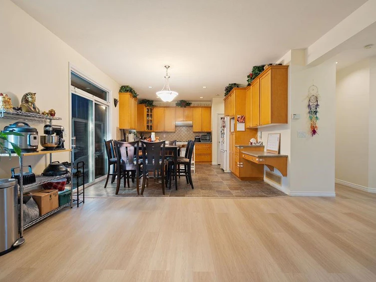 6629 187a Street, Surrey, BC, V3S 0T1 - 8