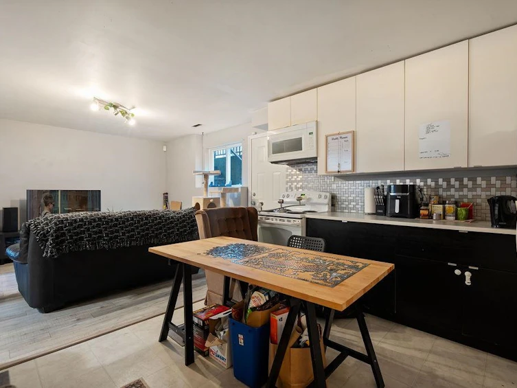 6629 187a Street, Surrey, BC, V3S 0T1 - 30