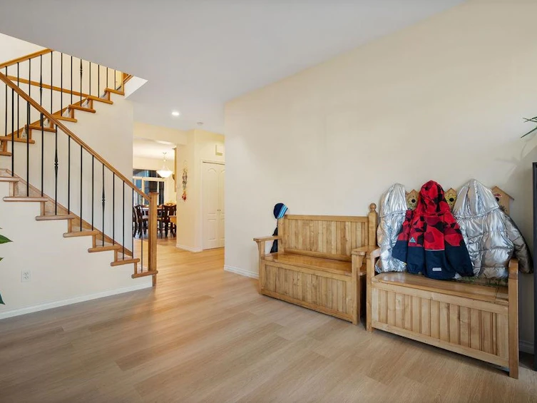 6629 187a Street, Surrey, BC, V3S 0T1 - 6