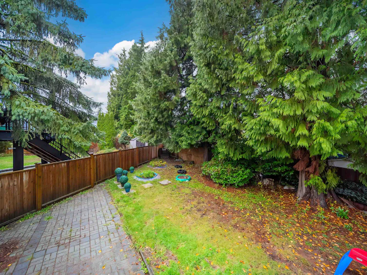 10123 158a Street, Surrey, BC, V4N 2P8 - 34