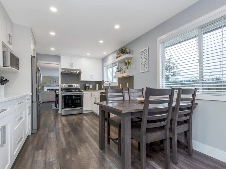 34648 Blatchford Way, Abbotsford, BC, V2S 6M7 - 11