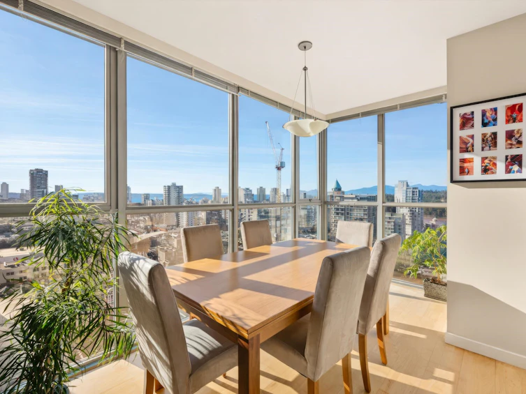 1901-1710 Bayshore Drive, Vancouver, BC, V6G 3G4 - 3