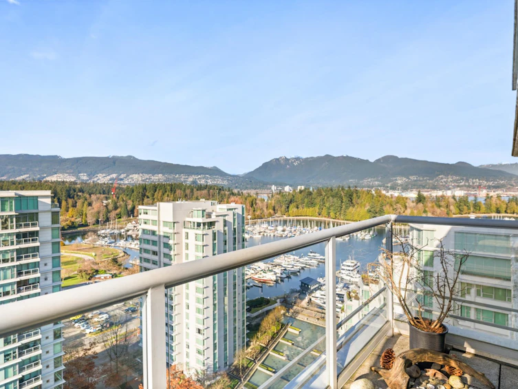 1901-1710 Bayshore Drive, Vancouver, BC, V6G 3G4 - 13