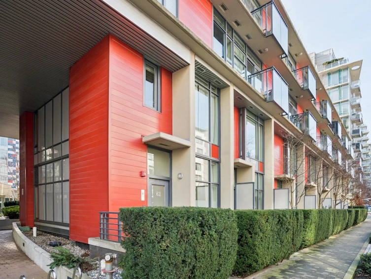 62 W 1st Avenue, Vancouver, BC, V5Y 0K4 - 2