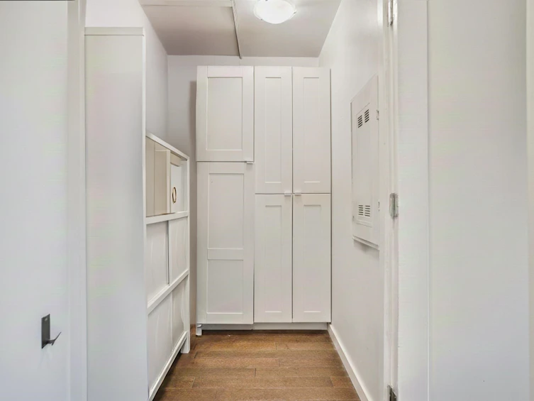 62 W 1st Avenue, Vancouver, BC, V5Y 0K4 - 16