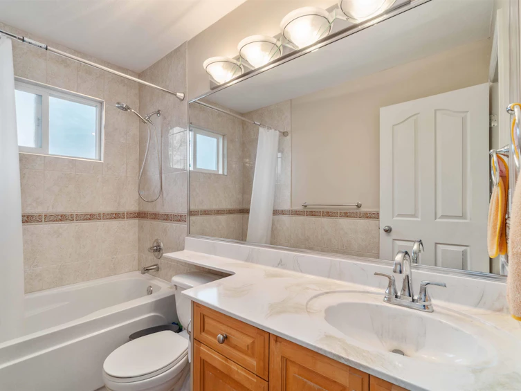 4292 Parker Street, Burnaby, BC, V5C 3C3 - 14