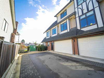 5-9899 Steveston Highway - 2