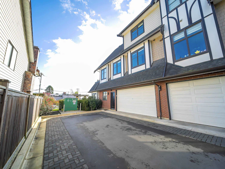 5-9899 Steveston Highway, Richmond, BC, V7A 1M9 - 2
