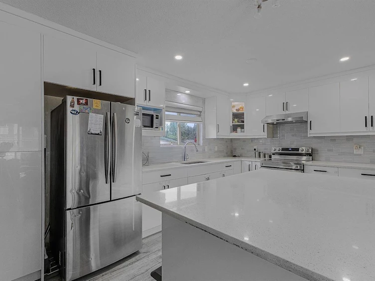 7955 Hurd Street, Mission, BC, V2V 3J7 - 7