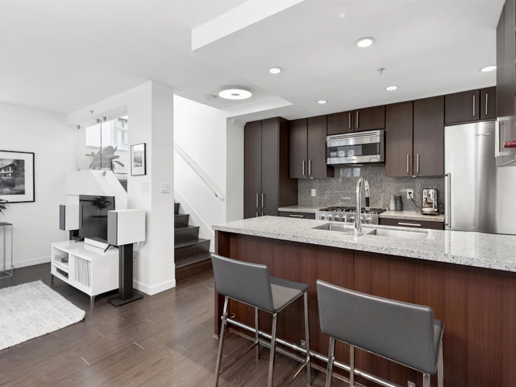 156 W 1st Avenue, Vancouver, BC, V5Y 0H6 - 15