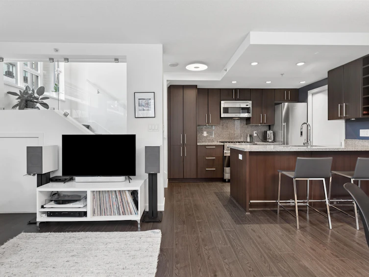 156 W 1st Avenue, Vancouver, BC, V5Y 0H6 - 17
