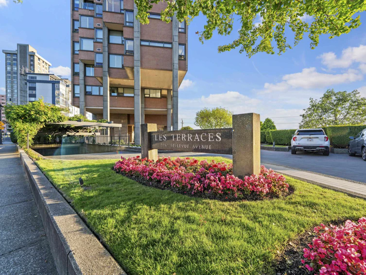 11-2250 Bellevue Avenue, West Vancouver, BC, V7V 1C6 - 40