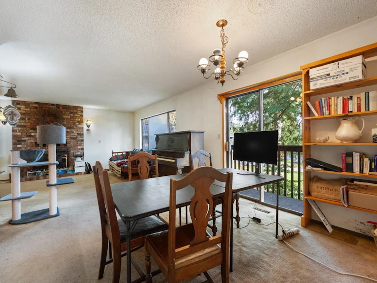 13317 15b Avenue, Surrey, BC, V4A 6C8 - 17