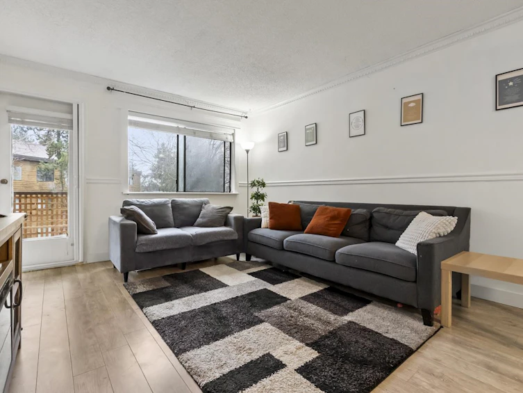 305-10644 151a Street, Surrey, BC, V3R 8R3 - 2