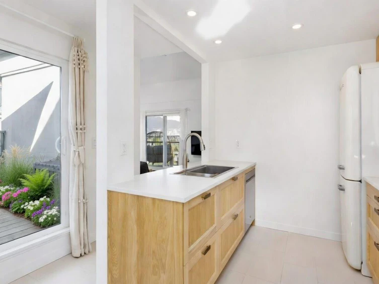 401-1345 W 4th Avenue, Vancouver, BC, V6H 3Y8 - 21