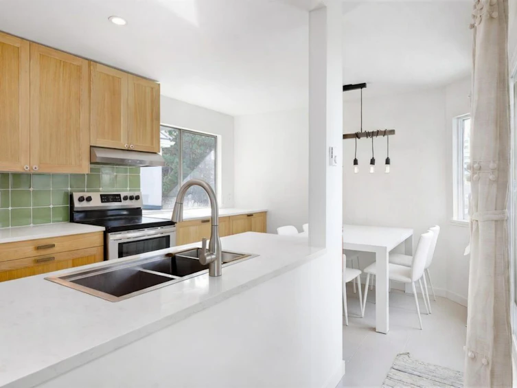 401-1345 W 4th Avenue, Vancouver, BC, V6H 3Y8 - 20