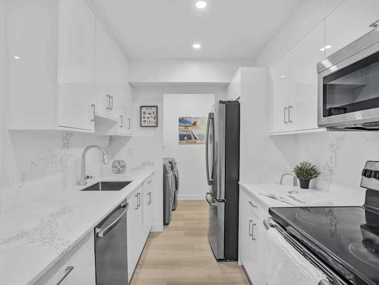 314-8511 Westminster Highway, Richmond, BC, V6X 3H7 - 2