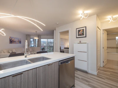 314-3323 151 Street - 4