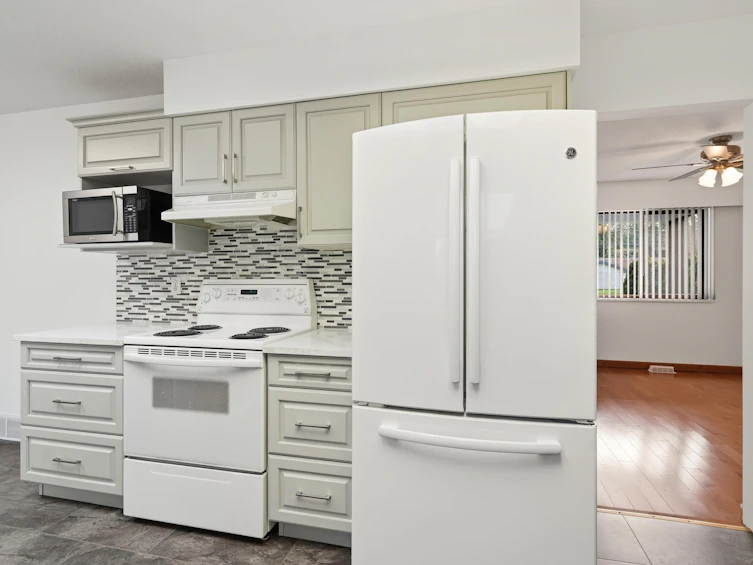 19891 43a Avenue, Langley, BC, V2Z 1R3 - 12