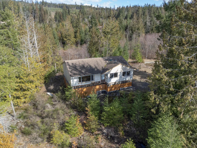 9305 Stephens Way, Halfmoon Bay, BC, V7Z 1G9 - 27