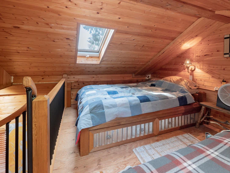 9305 Stephens Way, Halfmoon Bay, BC, V7Z 1G9 - 13