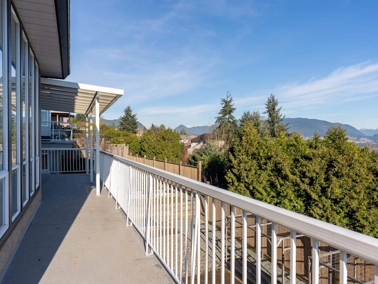 2765 Nadina Drive, Coquitlam, BC, V3C 6A5 - 35