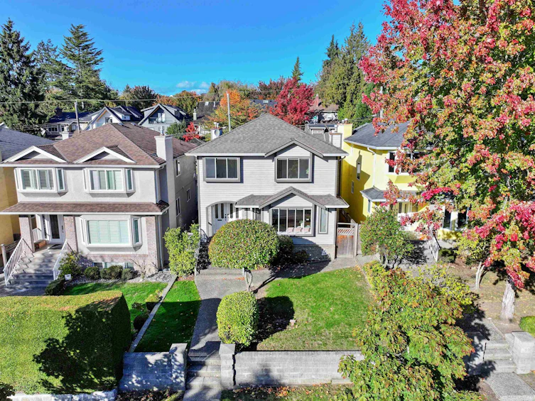 2133 W 49th Avenue, Vancouver, BC, V6M 2T5